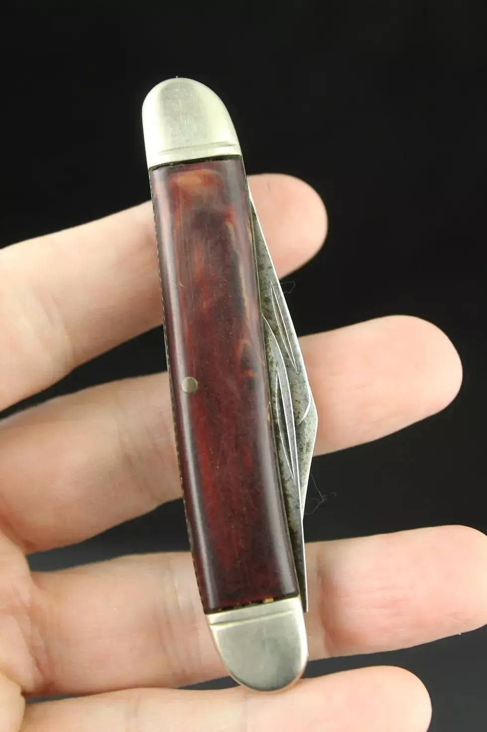 Thumbnail: Camillus Cutlery Co. Sword Brand pocket knife