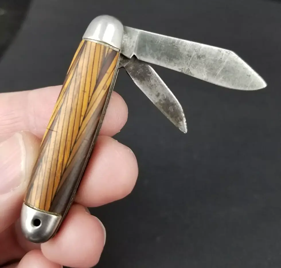 Thumbnail: Hammer Brand pocket knife 1936-1937
