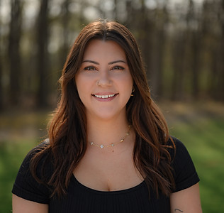SARAH STIDHAM- SQUARE.jpg