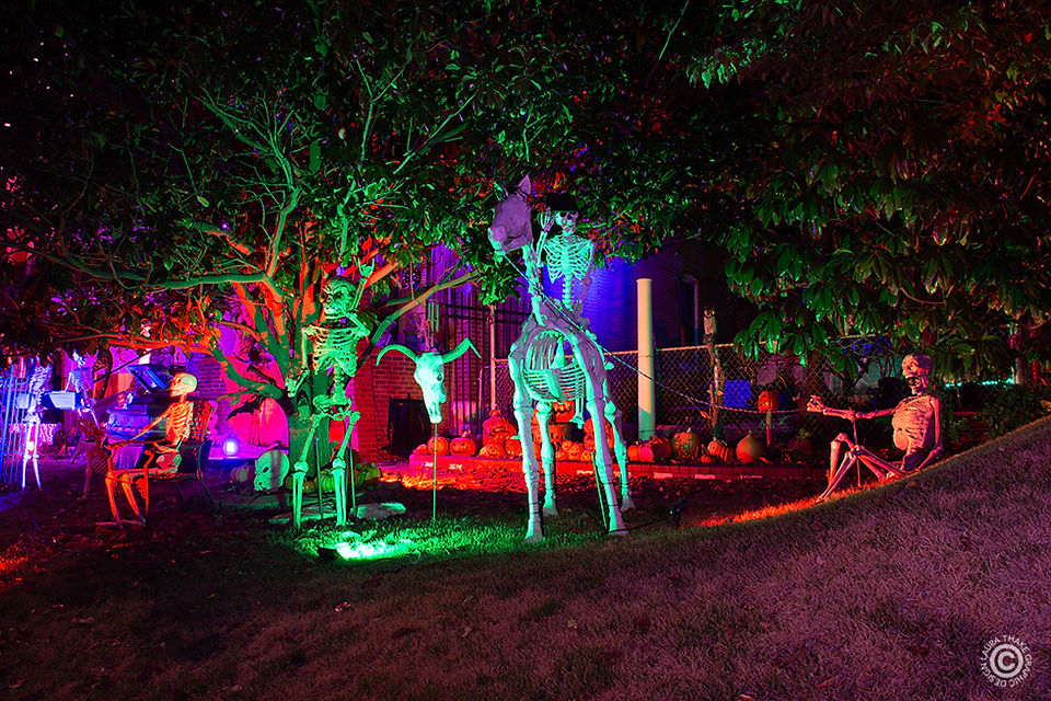 The skeleton horse with the skeleton rider, being held by the skeleton stable boy.