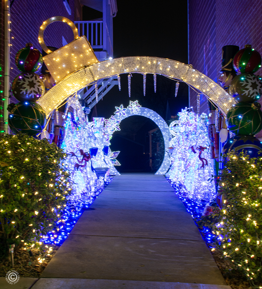 This Frozen area is so pretty.