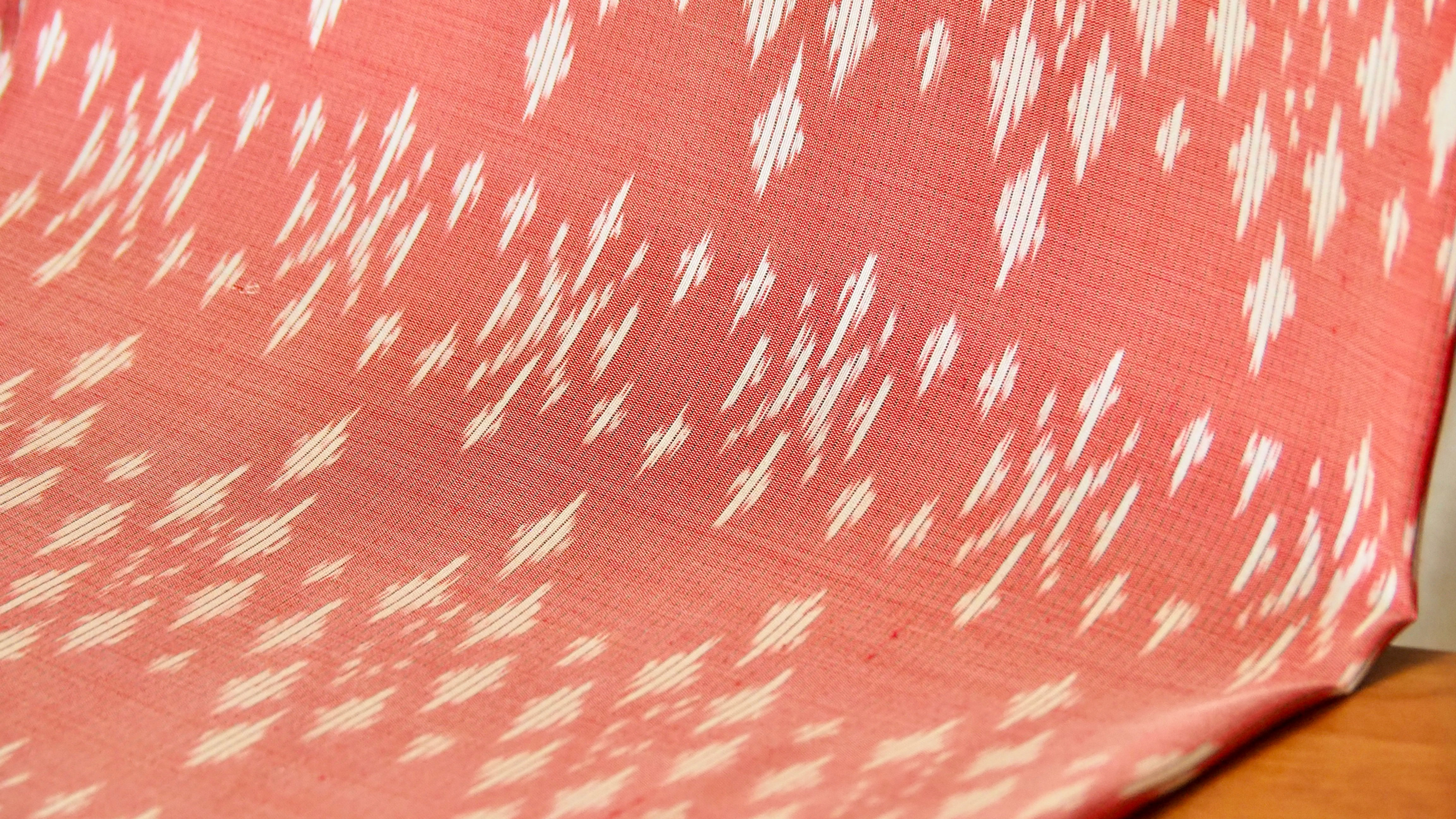 Great Love ผ้าไหมซิ่นมัดหมี่หางกระรอก สีส้มหม่น ก้ามปูอสุรา