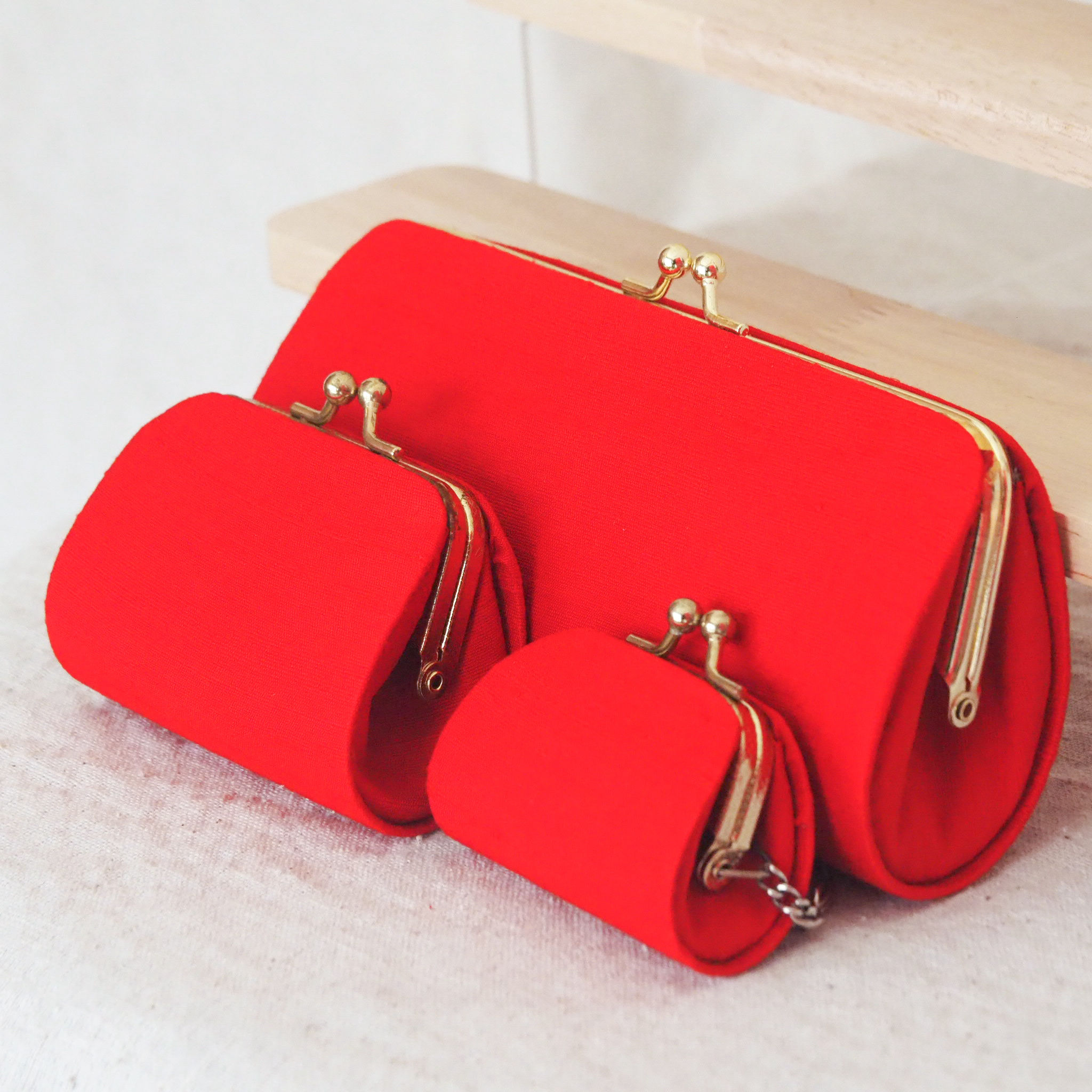 Devil’s  กระเป๋าเซต 3 ใบ สีแดง