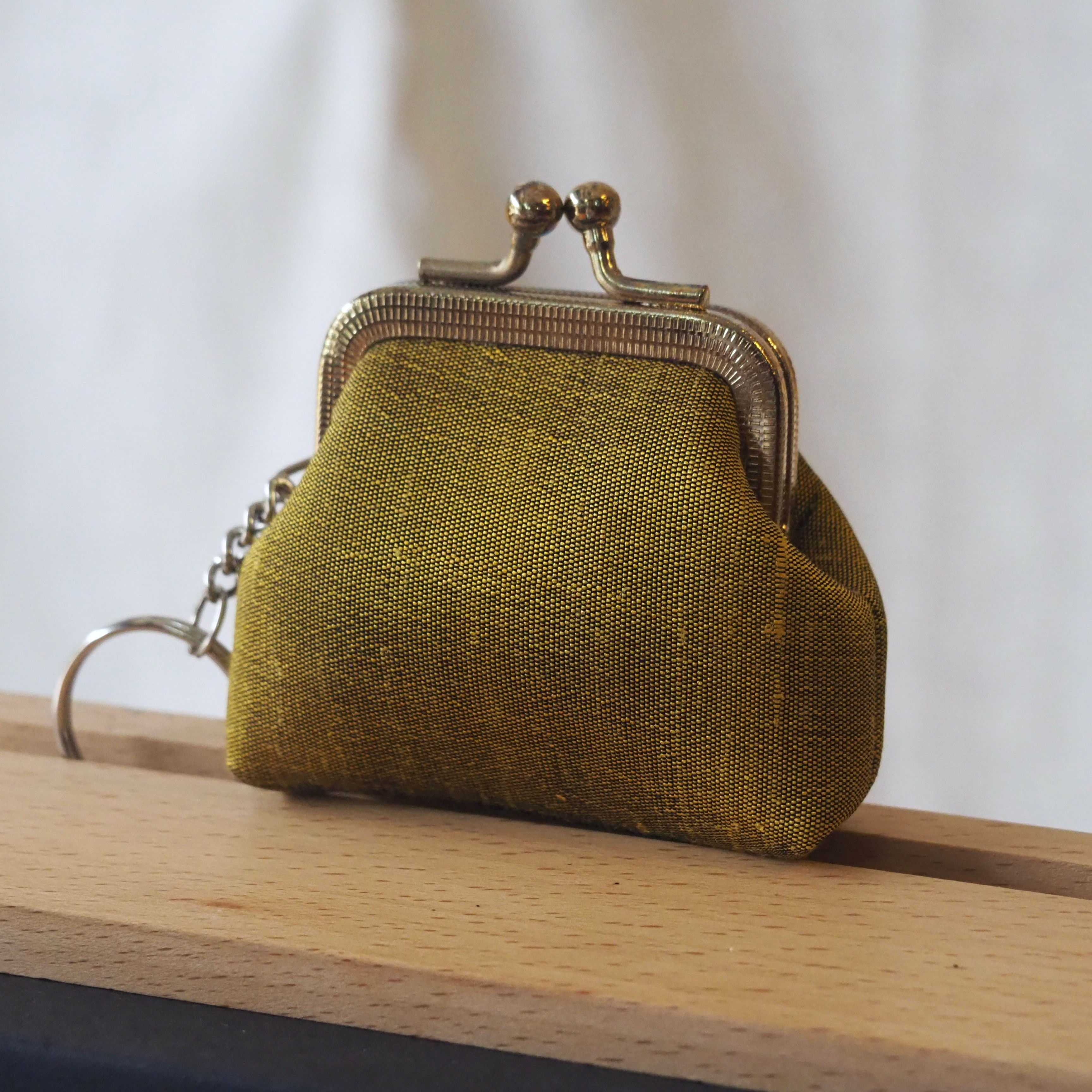 Old Bronze : Coin purse กระเป๋าใส่เหรียญ
