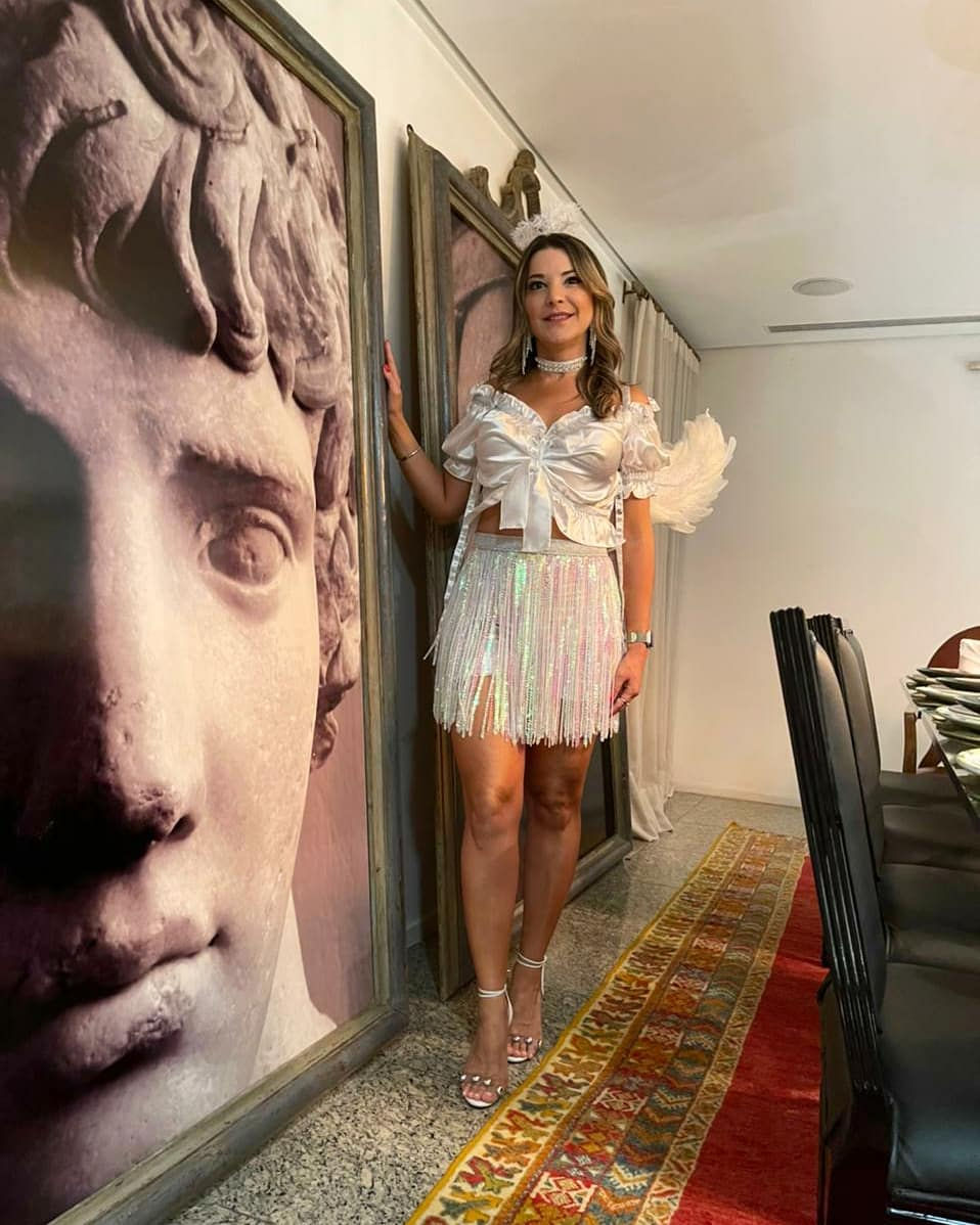 Thumbnail: Saia carnaval franjas paetê furta cor  festivais camarote baladas