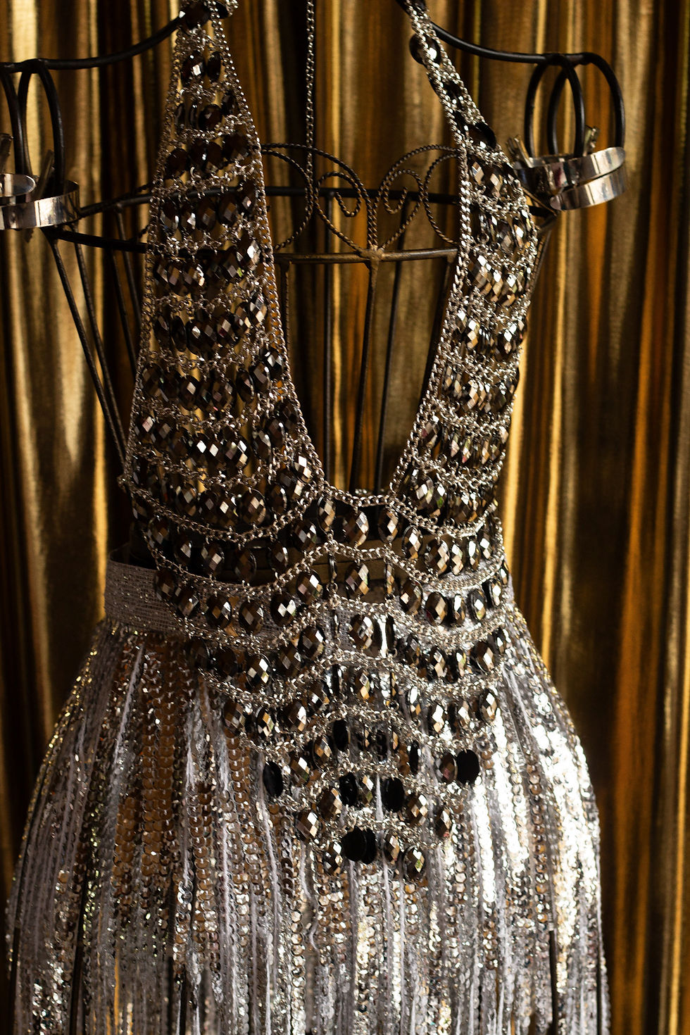 Miniatura: Look Carnaval Luxo Prata – Camarote e bailes