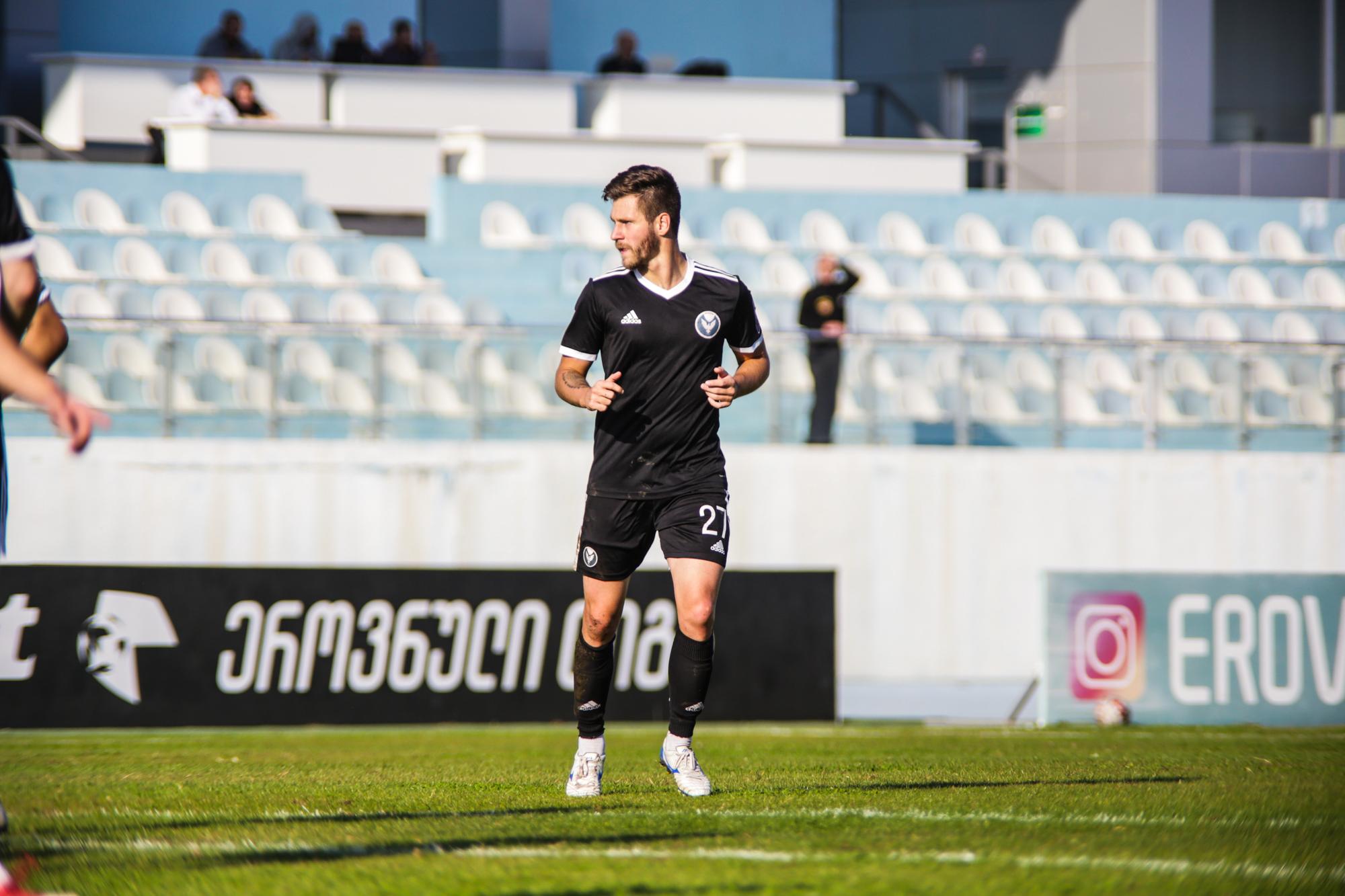 Arkadiy Galperin during a professional match