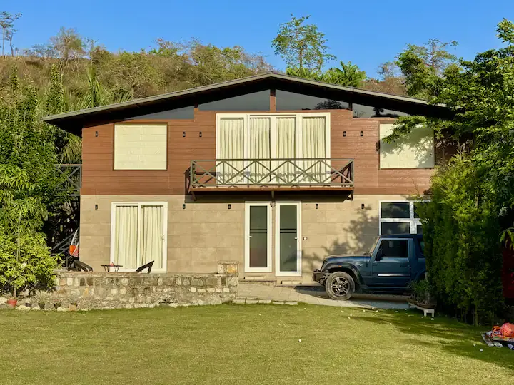 villa-2.webp