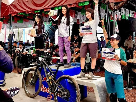CICLISTAS TEXCOCANOS SE LLEVAN LOS PRIMEROS LUGARES EN LA COPO DH PUEBLA DOWNHILL