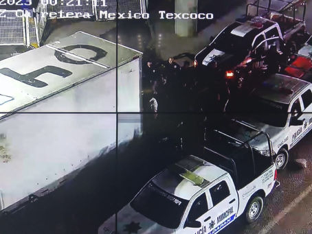 Policía de Chicolopan rescata y brinda ayuda humanitaria a 103 migrantes centroamericanos