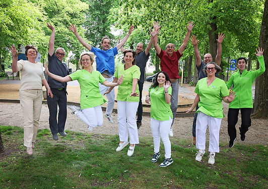 Teamfoto - spring (1).jpg