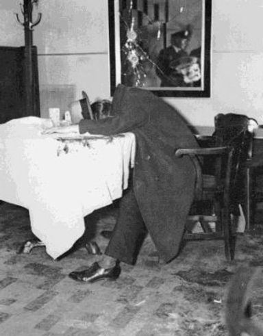 Dutch-Schultz-hit.jpeg