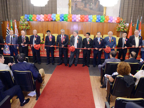 Ato marca fundação da Câmara dos Empresários Chineses no Brasil