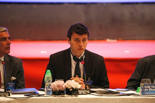 A convite de instituição de Guangzhou, o analista de Investimentos da Agência Thiago Messena foi recebido em três cidades chinesas e falou com cerca de 150 empresários