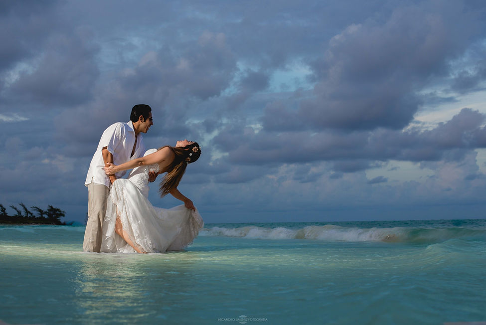 Cancun Wedding Photographer-33.jpg