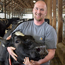 Dan Venteicher, _IowaDairyFarmer, IA.jpeg