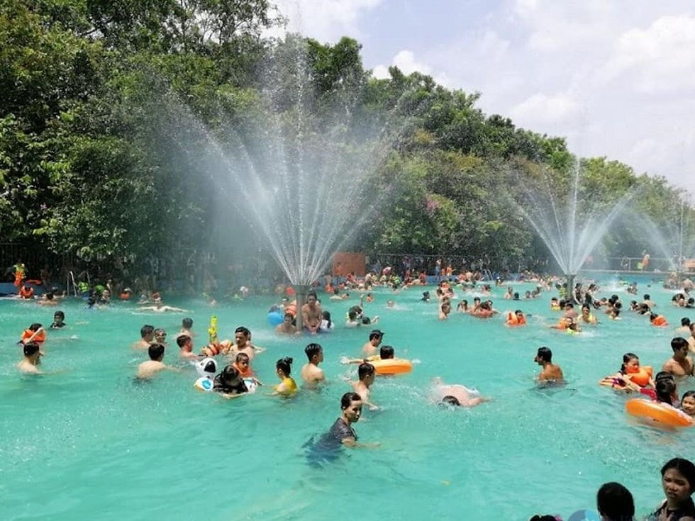 Hồ bơi và khu vui chơi tại Khu du lịch sinh thái Thủy Châu phù hợp cho mọi lứa tuổi (Ảnh: Sưu tầm)