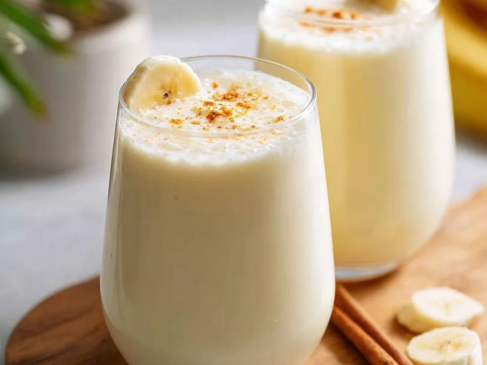 Sinh tố yến mạch, chuối và sữa chua (Ảnh: Sưu tầm)
