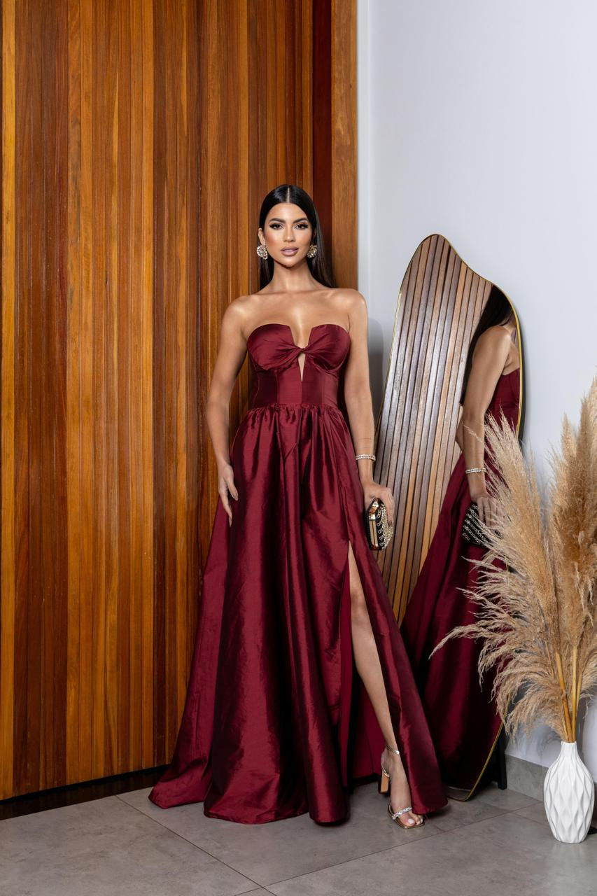 Vestido Yara Marsala Tatetá