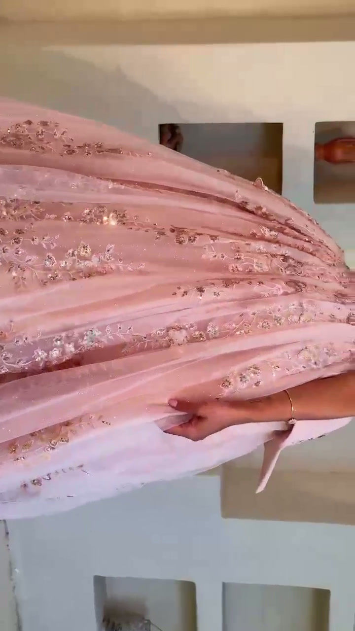 Miniatura: Vestido de Debutante Princesa Malu Rosa