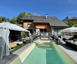 1 - Propriété avec piscine, pool-house, tonnelle.jpeg