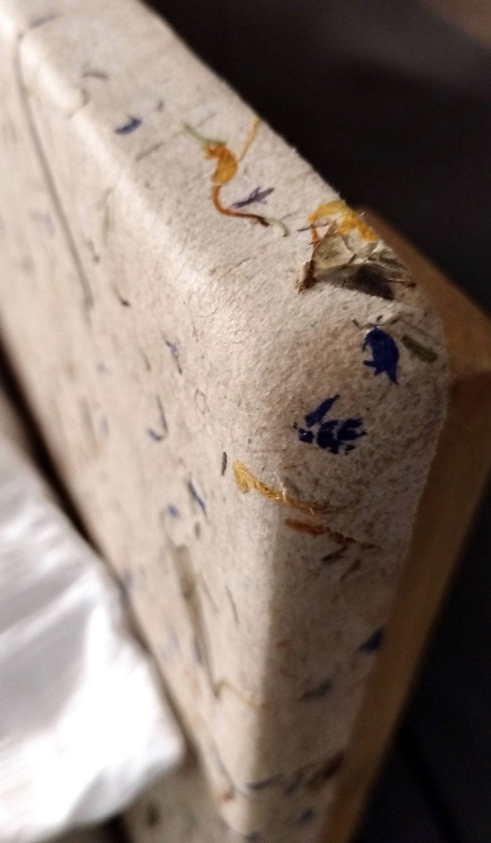 Thumbnail: Unique Bed Hand Made Natural Wood Natural Flower Surface 160 x 200 cm