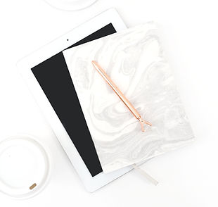 c72-6-rose-gold-desktop-pixistock_edited