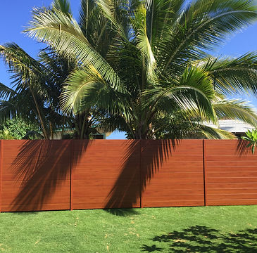 6" slat horizontal fence by SNJ Supply, Hawaii Knotwood Installer