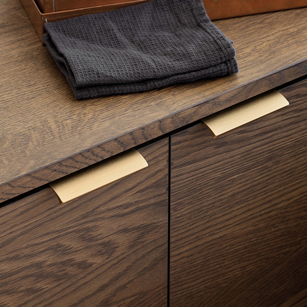 The ultimate edge mounted profile handle