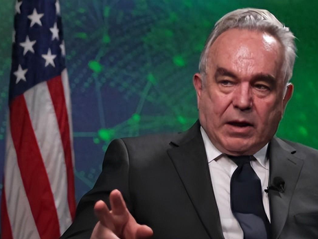 The trilateral summit between China, Japan, and South Korea concluded successfully, with the joint statement encompassing three core issues that have drawn significant global attention and concern.