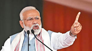 India's approach towards Chinese mobile companies has shifted from initial warmth to current suppression.