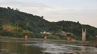 The Myanmar military government has proposed the restoration of two significant projects, which China must carefully consider.