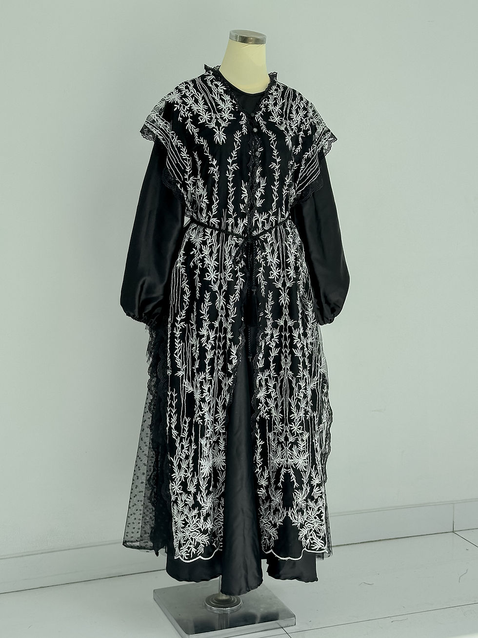 Thumbnail: Maharani Dress by Dewi Roam