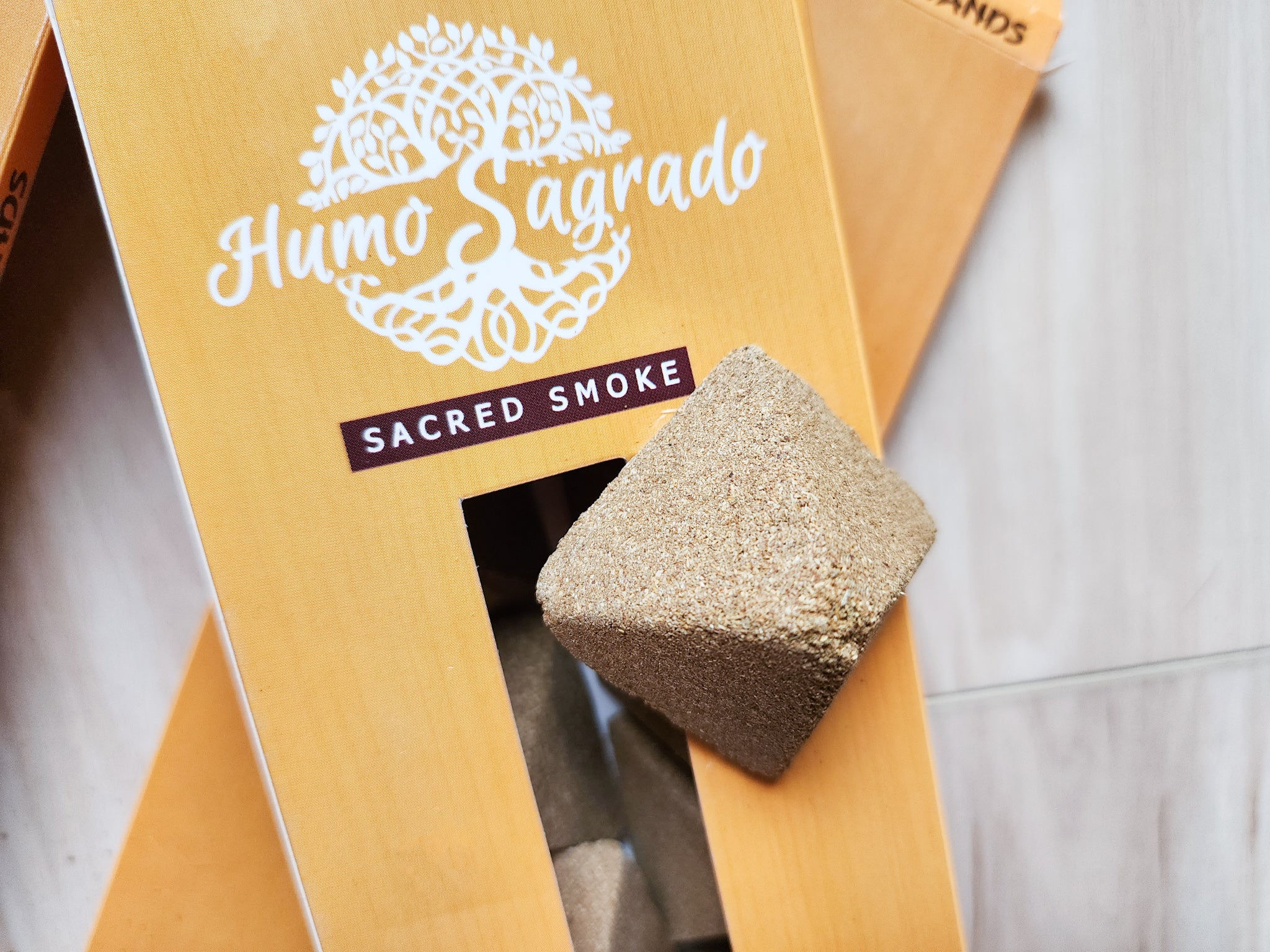 Palo Santo Pyramids 10-Pack