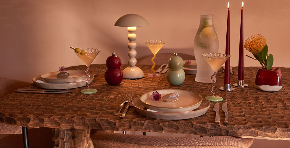 Lifestyle_Dinner Scene.jpg
