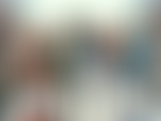 Unveiling the Glitz & Glamour of New York Fashion Week!