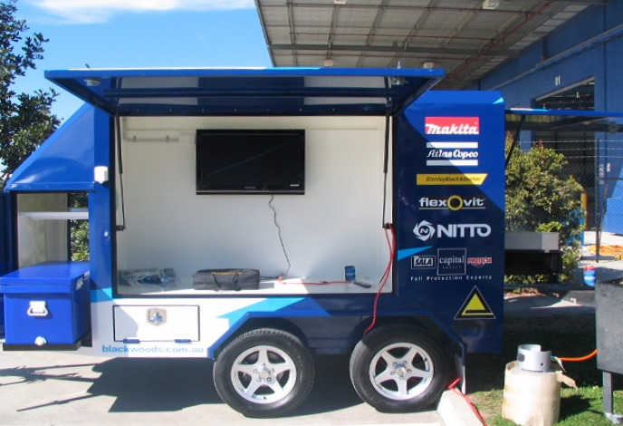Blackwoods Media/BBQ/Display