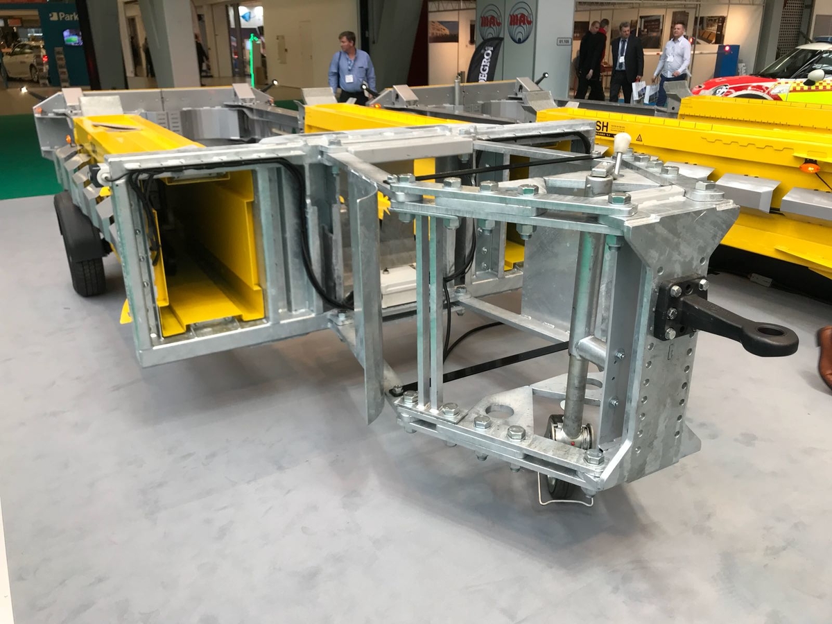 Blade Truck Mounted Attenuator TMA MASH GSI Highway Products