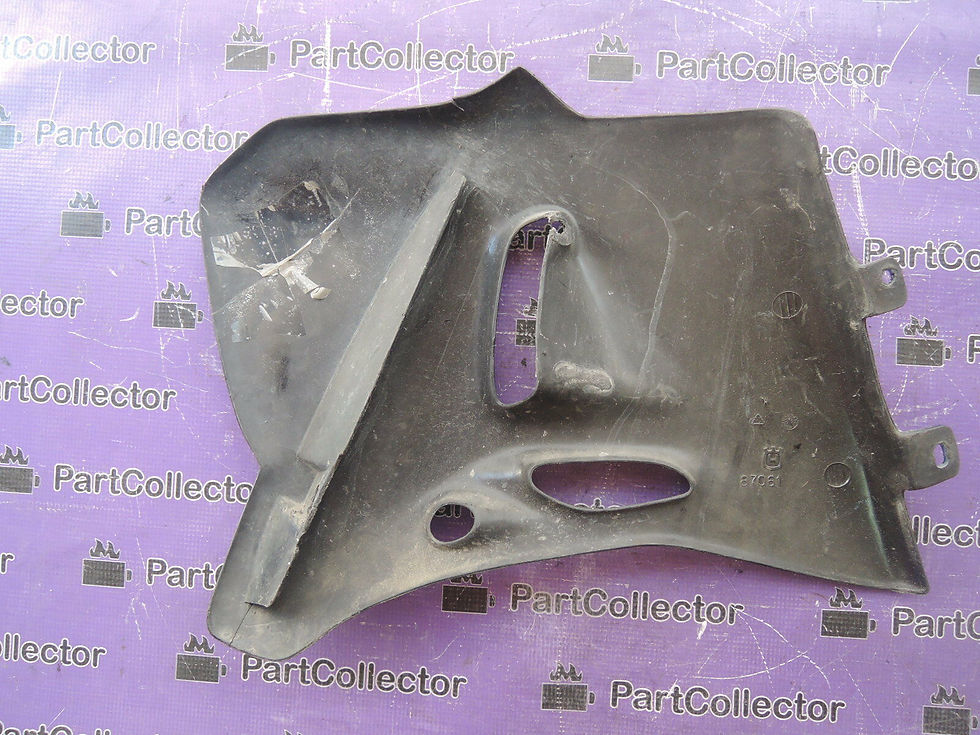 Thumbnail: HUSQVARNA SM 610 1999-2000 RIGHT SIDE PANEL 87061 COVER FRAME FAIRING RADIATOR