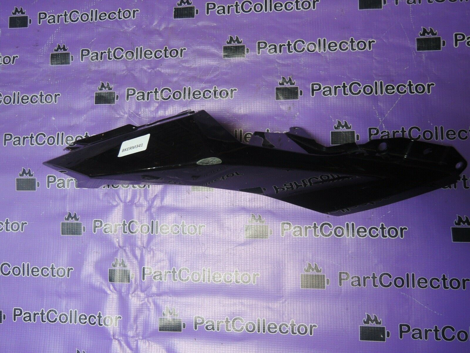 KAWASAKI NINJA EX 300 RIGHT COVER SEAT FAIRING 53065-0061 BLACK 2014-2017