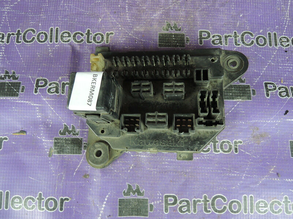 Thumbnail: KAWASAKI KZT10 ZX900 NINJA 900R ZX 900 1985 FUSE BOXE 594161051 59416-1051