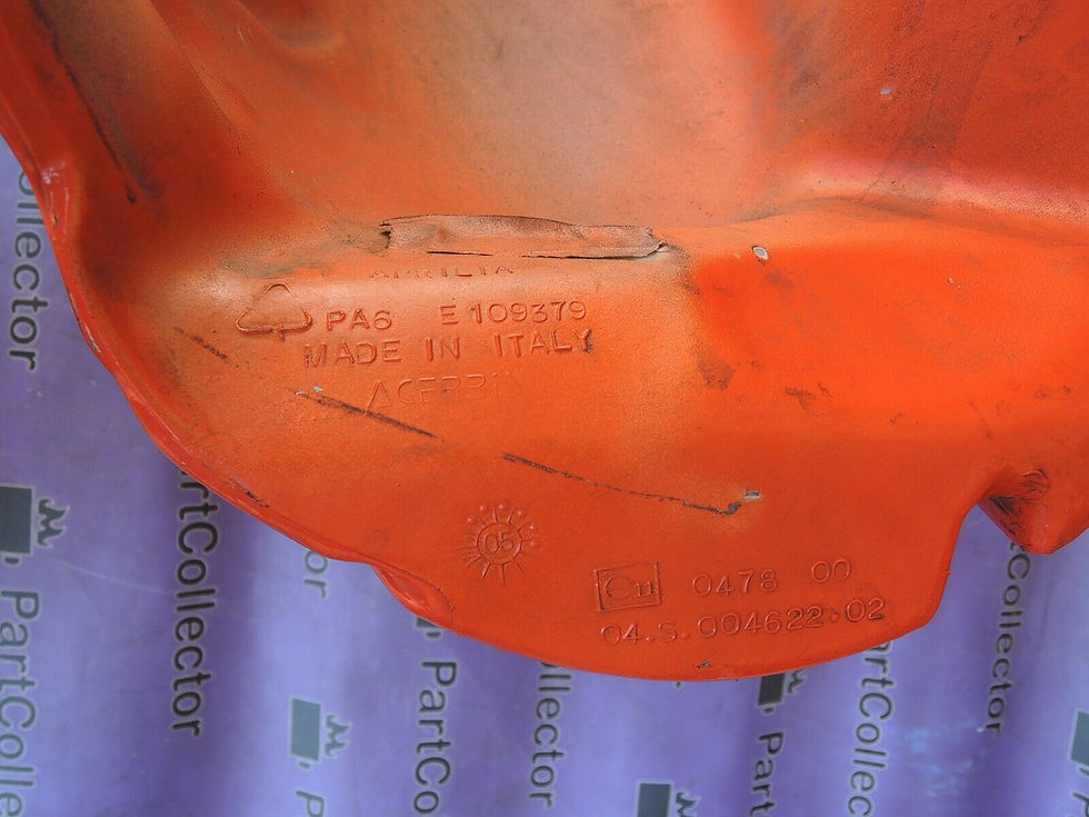 Thumbnail: APRILIA PEGASO STRADA 650 2005-2009 RED FUEL GAS TANK 04S00462202