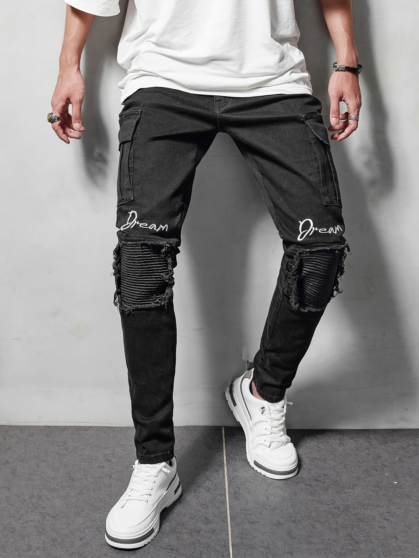 Mens ROMWE Guys Letter Ripped Jeans