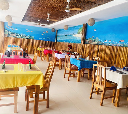 Breakfast Area_edited.jpg