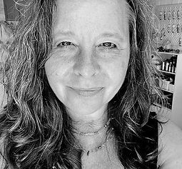 Lisa Lochhead.jpg