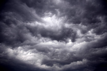 Des nuages orageux