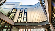 light-gallery-house-court-06.jpg