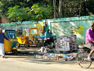Librairie de rue en Inde