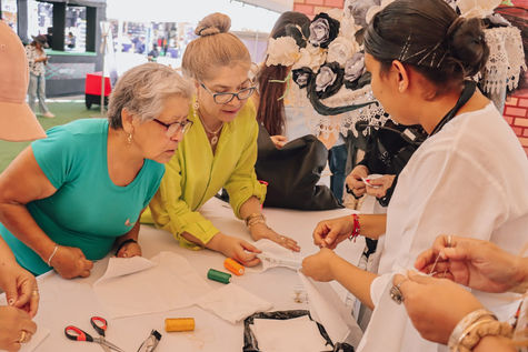 PABELLON TURISTICO ARTESANAL