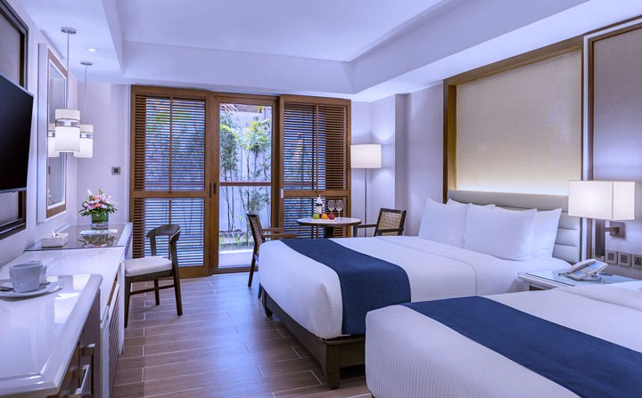 BORACAY | Hennan Crystal Sands Resort